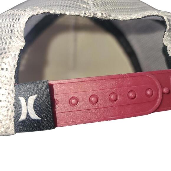 Hurley Men's Stars & Stripes Trucker Snapback Hat - Used - Picture 8 of 8